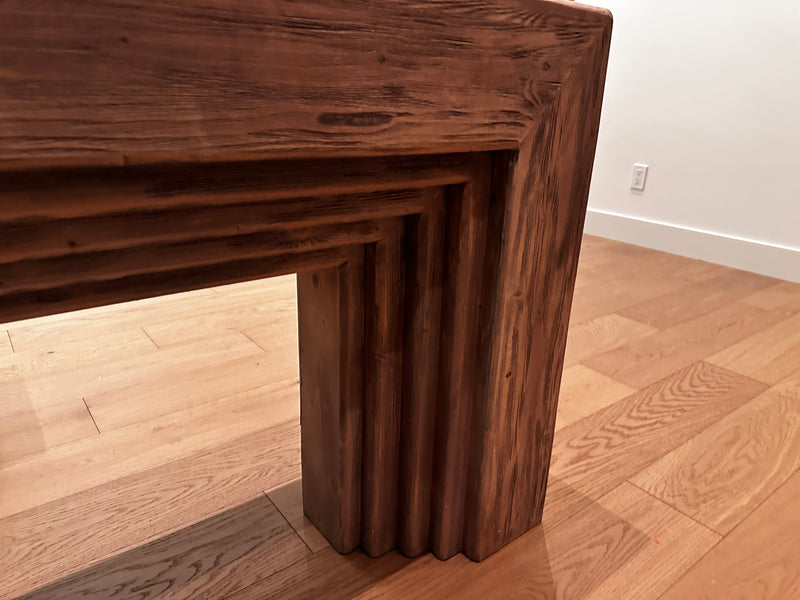 Trevidi Solid Pine Console Table – Rustic Modern Charm with Sculpted Detailing